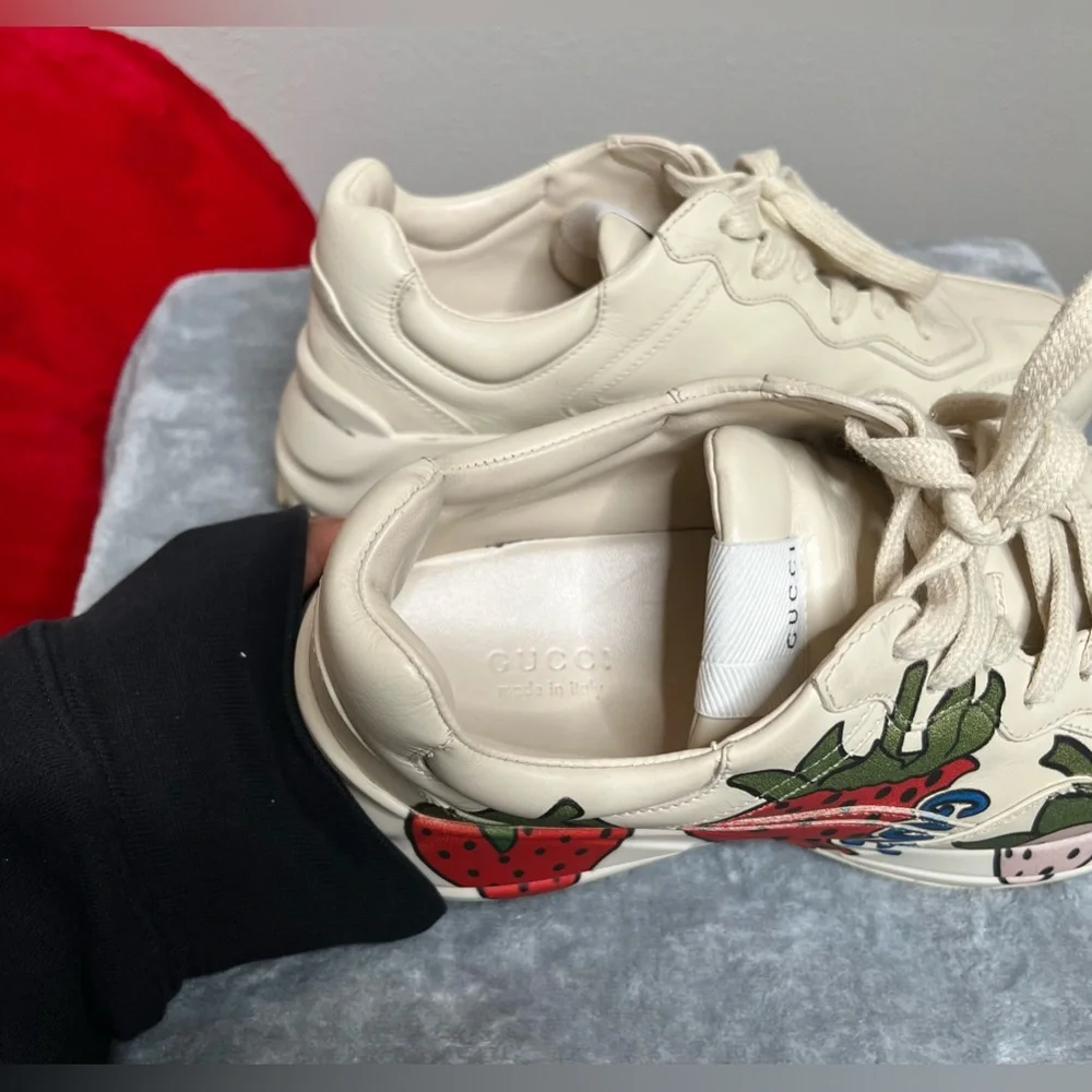 Gucci Rython Strawberry Sneakers - Picture 6 of 14